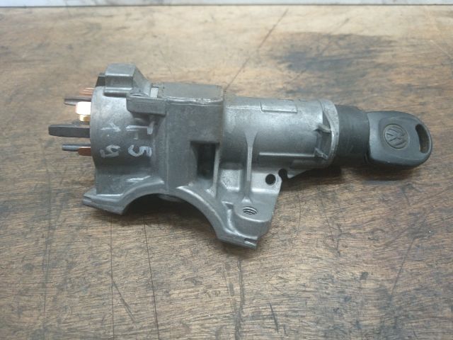 bontott VW TRANSPORTER Gyújtáskapcsoló Házzal