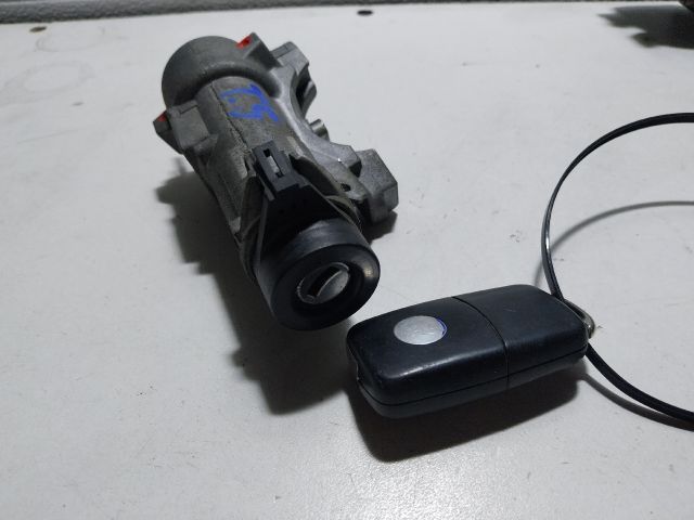 bontott VW TRANSPORTER Gyújtáskapcsoló Házzal