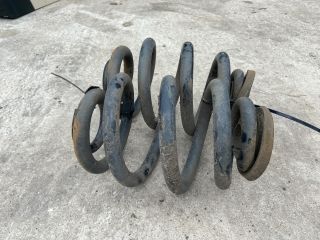 bontott VW TRANSPORTER Hátsó Rugó Pár