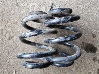 bontott VW TRANSPORTER Hátsó Rugó