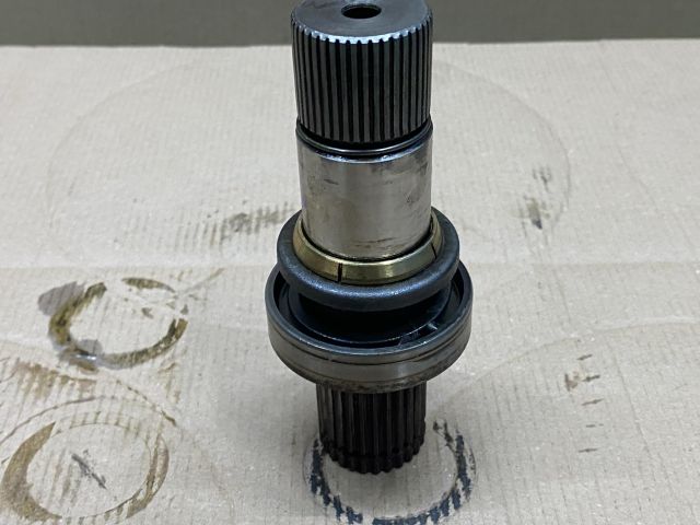 bontott VW TRANSPORTER Jobb Féltengely