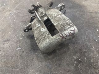 bontott VW TRANSPORTER Jobb hátsó Féknyereg Munkahengerrel