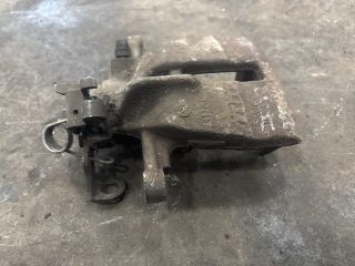 bontott VW TRANSPORTER Jobb hátsó Féknyereg Munkahengerrel