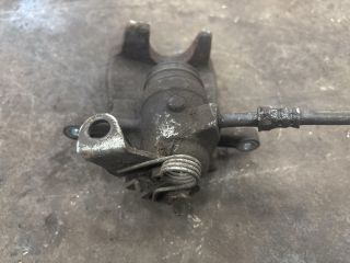 bontott VW TRANSPORTER Jobb hátsó Féknyereg Munkahengerrel