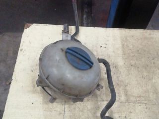 bontott VW TRANSPORTER Kiegyenlítő Tartály