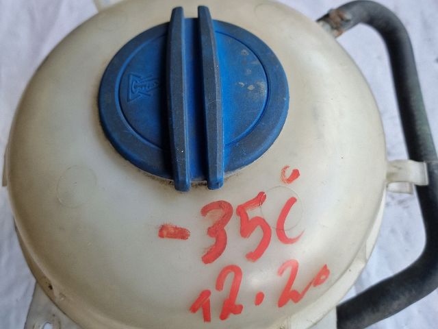 bontott VW TRANSPORTER Kiegyenlítő Tartály