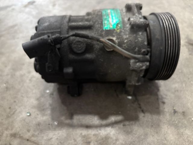 bontott VW TRANSPORTER Klímakompresszor
