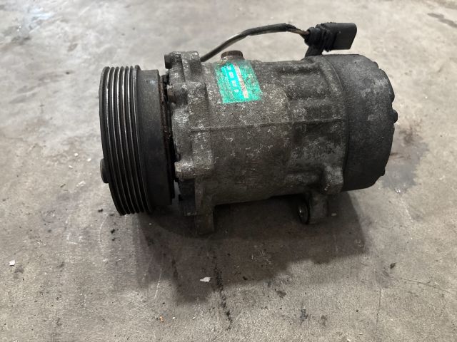 bontott VW TRANSPORTER Klímakompresszor