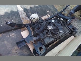 bontott VW TRANSPORTER Komplett Homlokfal (Részeivel)