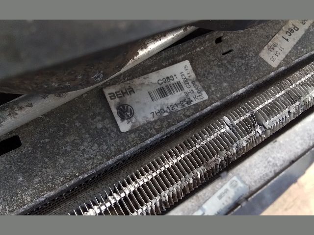 bontott VW TRANSPORTER Komplett Homlokfal (Részeivel)