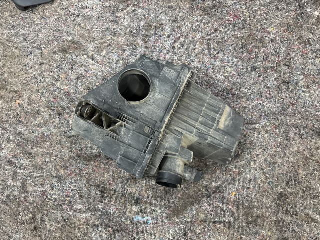 bontott VW TRANSPORTER Légszűrő Ház