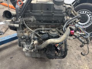 bontott VW TRANSPORTER Motor (Fűzött blokk hengerfejjel)