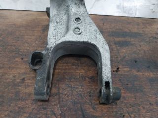 bontott VW TRANSPORTER Motor Tartó Bak (Fém)