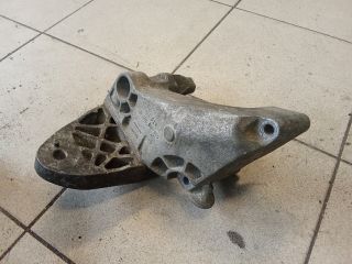 bontott VW TRANSPORTER Motor Tartó Bak (Pozíciófüggetlen)