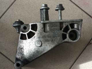 bontott VW TRANSPORTER Motor Tartó Bak (Pozíciófüggetlen)