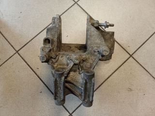 bontott VW TRANSPORTER Motor Tartó Bak (Pozíciófüggetlen)