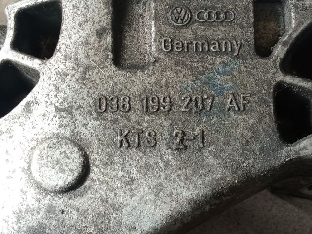 bontott VW TRANSPORTER Motor Tartó Bak (Pozíciófüggetlen)