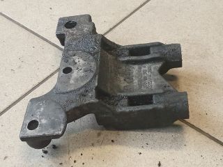 bontott VW TRANSPORTER Motor Tartó Bak (Pozíciófüggetlen)
