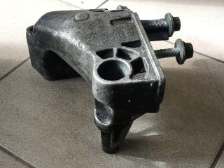 bontott VW TRANSPORTER Motor Tartó Bak (Pozíciófüggetlen)