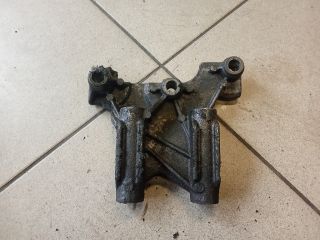 bontott VW TRANSPORTER Motor Tartó Bak (Pozíciófüggetlen)