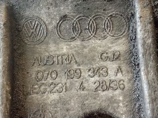 bontott VW TRANSPORTER Motor Tartó Bak (Pozíciófüggetlen)