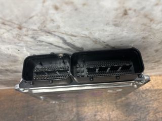 bontott VW TRANSPORTER Motorvezérlő