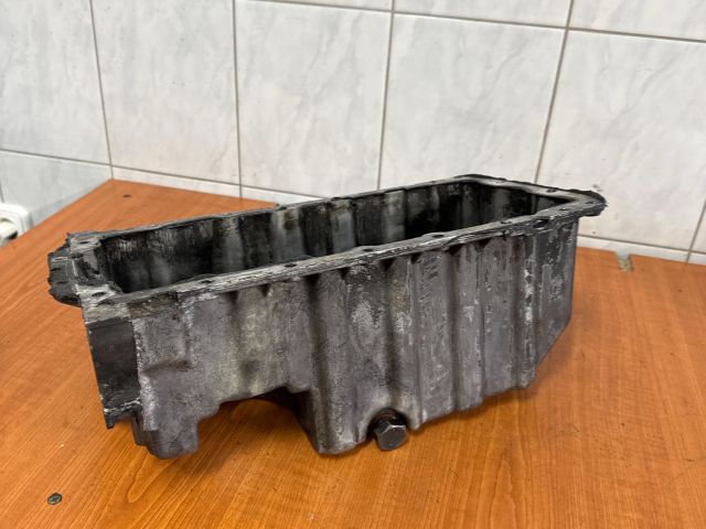 bontott VW TRANSPORTER Olajteknő