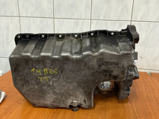bontott VW TRANSPORTER Olajteknő