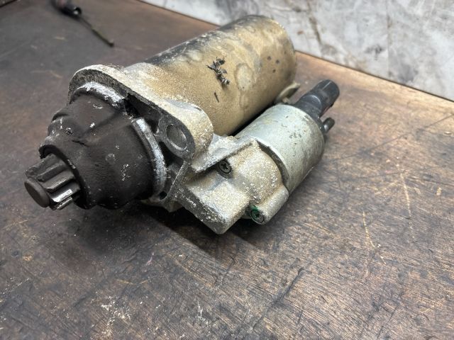 bontott VW TRANSPORTER Önindító