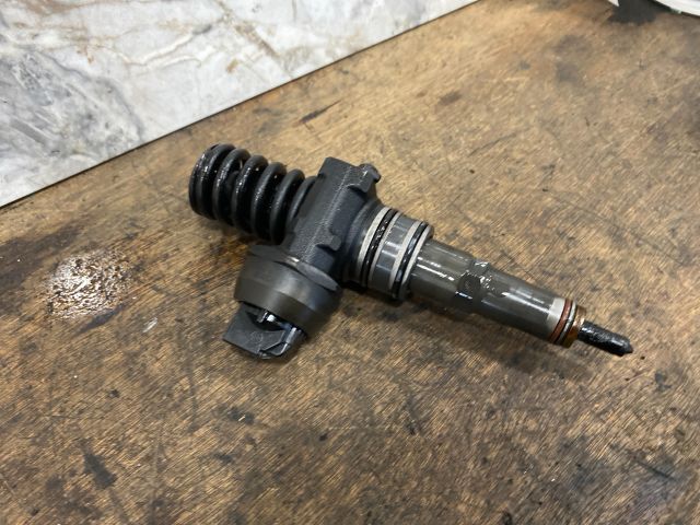 bontott VW TRANSPORTER Porlasztó (1 db)