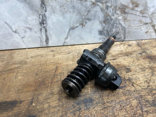 bontott VW TRANSPORTER Porlasztó (1 db)