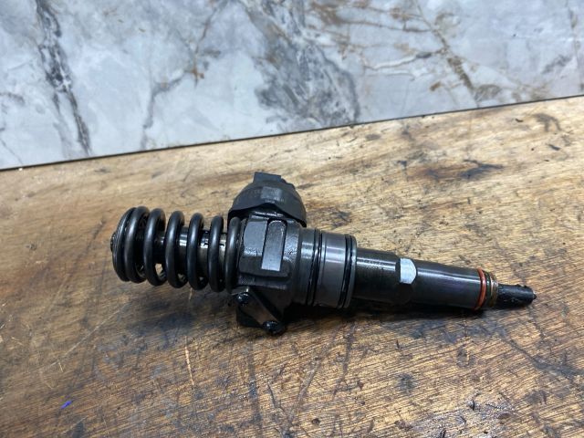 bontott VW TRANSPORTER Porlasztó (1 db)