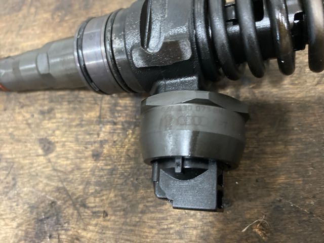 bontott VW TRANSPORTER Porlasztó (1 db)