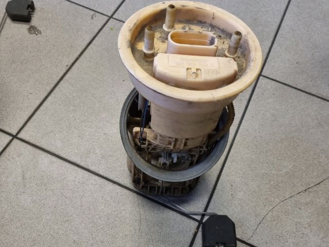 bontott VW TRANSPORTER Üzemanyag Szivattyú