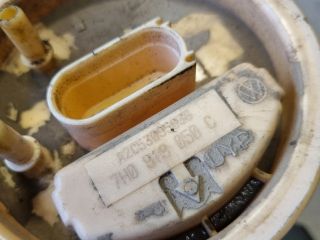 bontott VW TRANSPORTER Üzemanyag Szivattyú