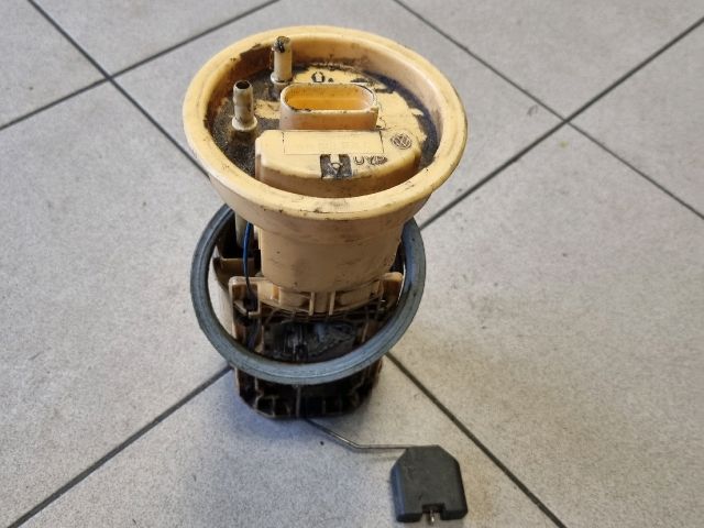 bontott VW TRANSPORTER Üzemanyag Szivattyú