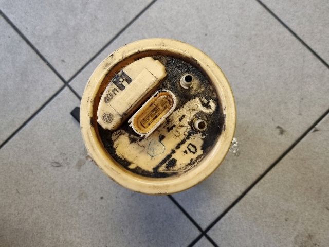 bontott VW TRANSPORTER Üzemanyag Szivattyú