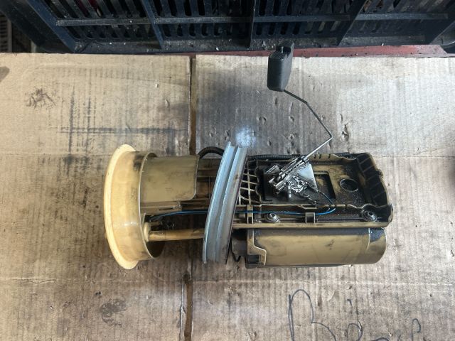 bontott VW TRANSPORTER Üzemanyag Szivattyú