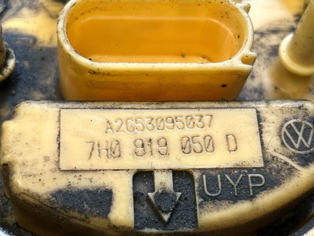 bontott VW TRANSPORTER Üzemanyag Szivattyú