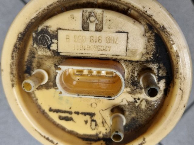 bontott VW TRANSPORTER Üzemanyag Szivattyú