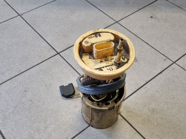 bontott VW TRANSPORTER Üzemanyag Szivattyú