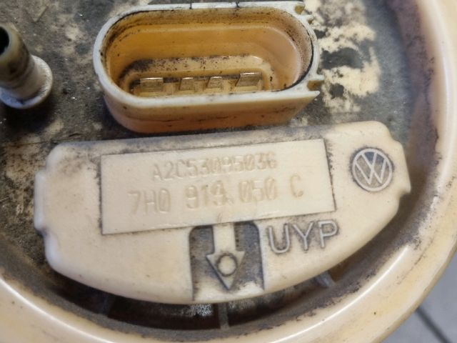 bontott VW TRANSPORTER Üzemanyag Szivattyú