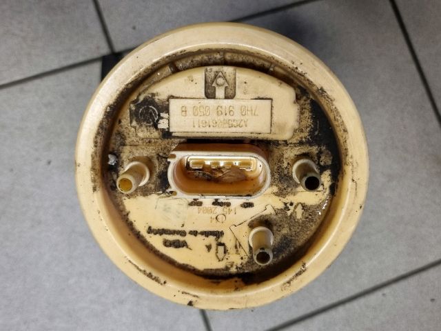 bontott VW TRANSPORTER Üzemanyag Szivattyú