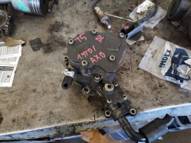 bontott VW TRANSPORTER Vákumpumpa