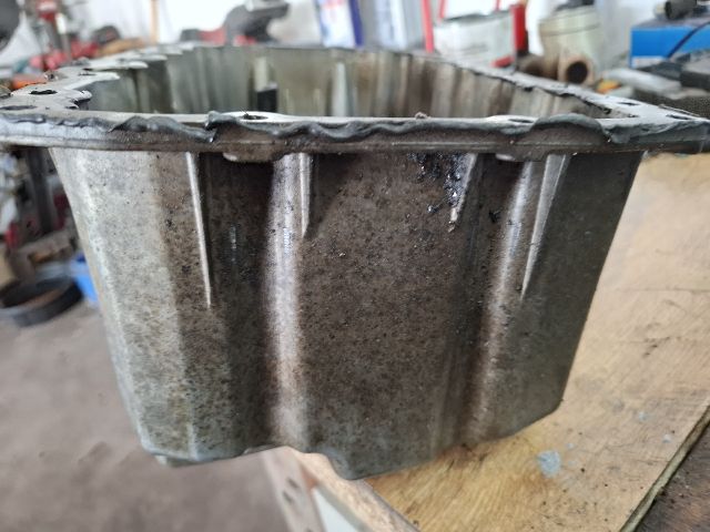 bontott VW TRANSPORTER Olajteknő