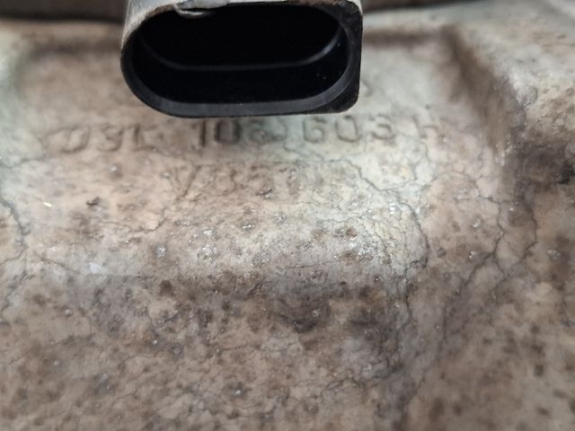 bontott VW TRANSPORTER Olajteknő