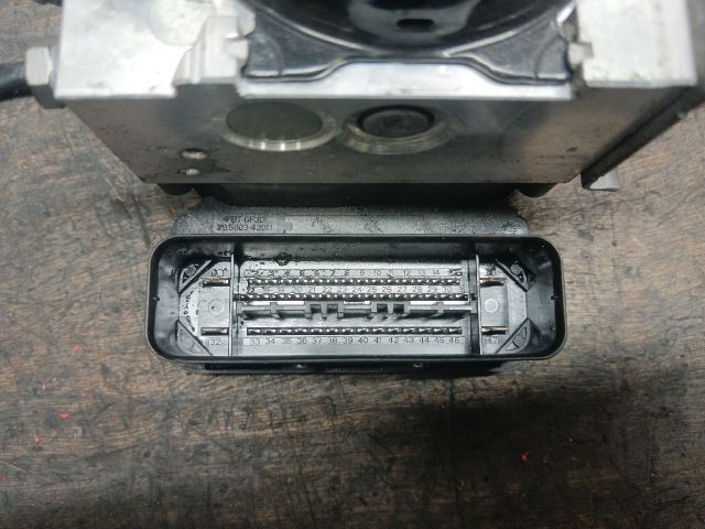 bontott VW TRANSPORTER ABS Kocka