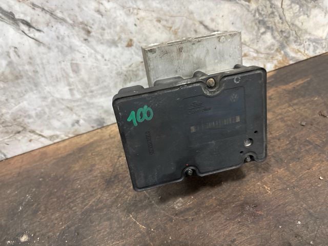 bontott VW TRANSPORTER ABS Kocka