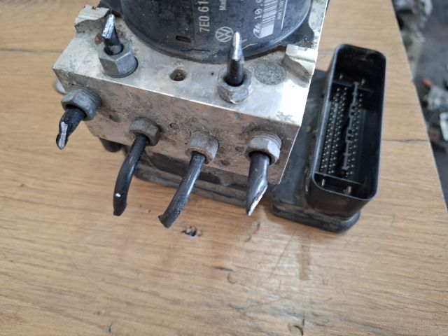 bontott VW TRANSPORTER ABS Kocka