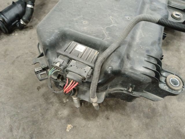 bontott VW TRANSPORTER AdBlue Tartály